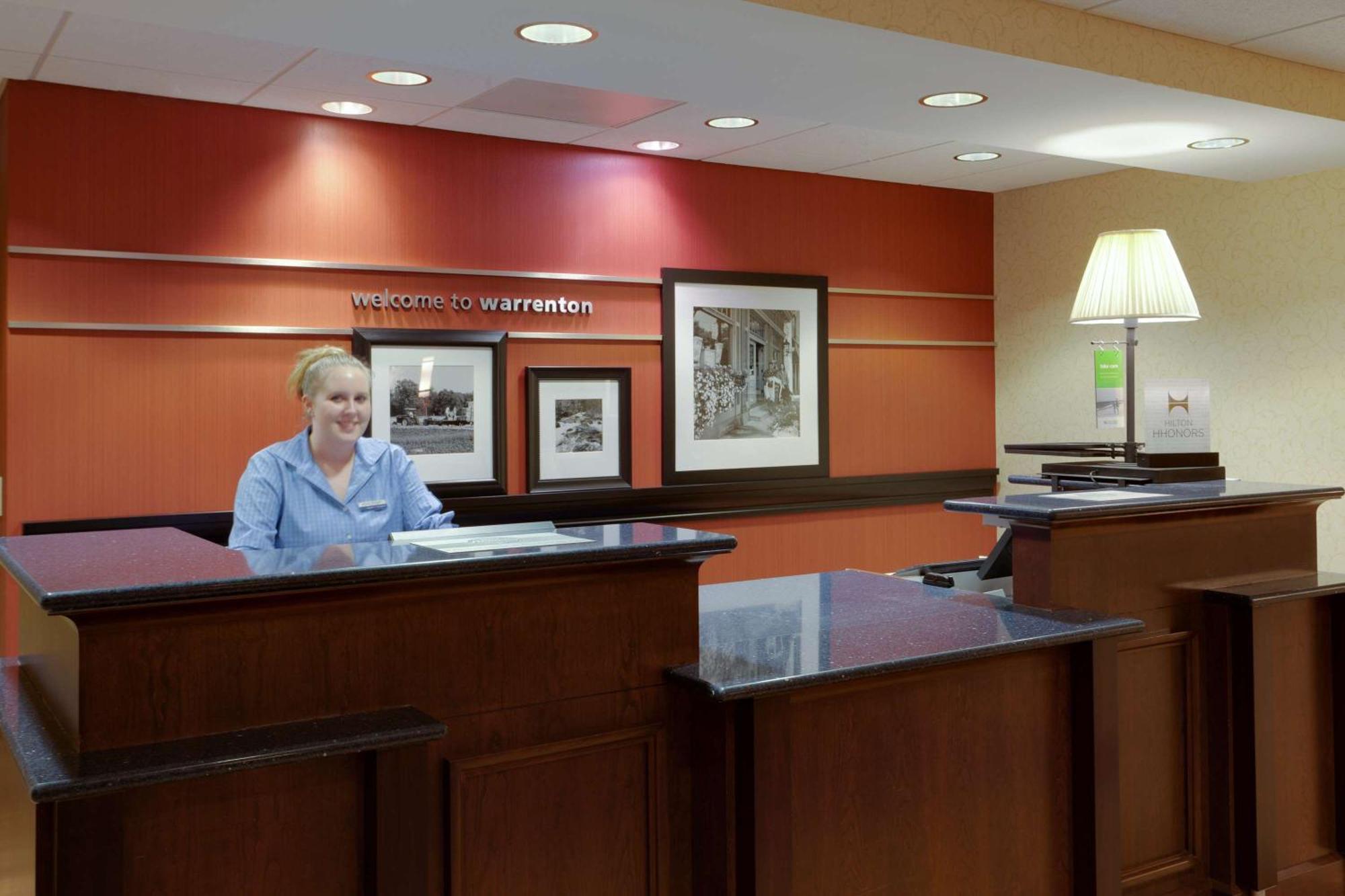 Hampton Inn Warrenton, Va Interior photo