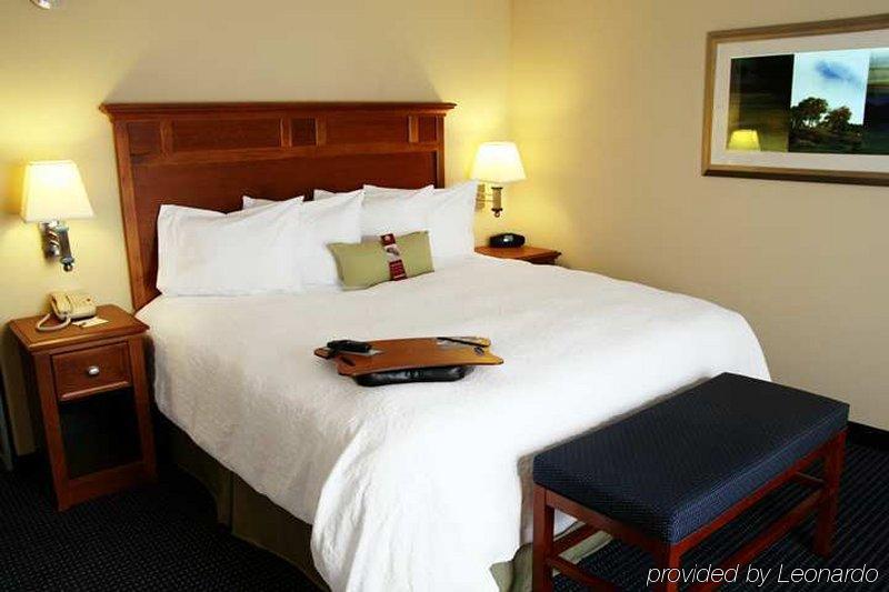Hampton Inn Warrenton, Va Room photo