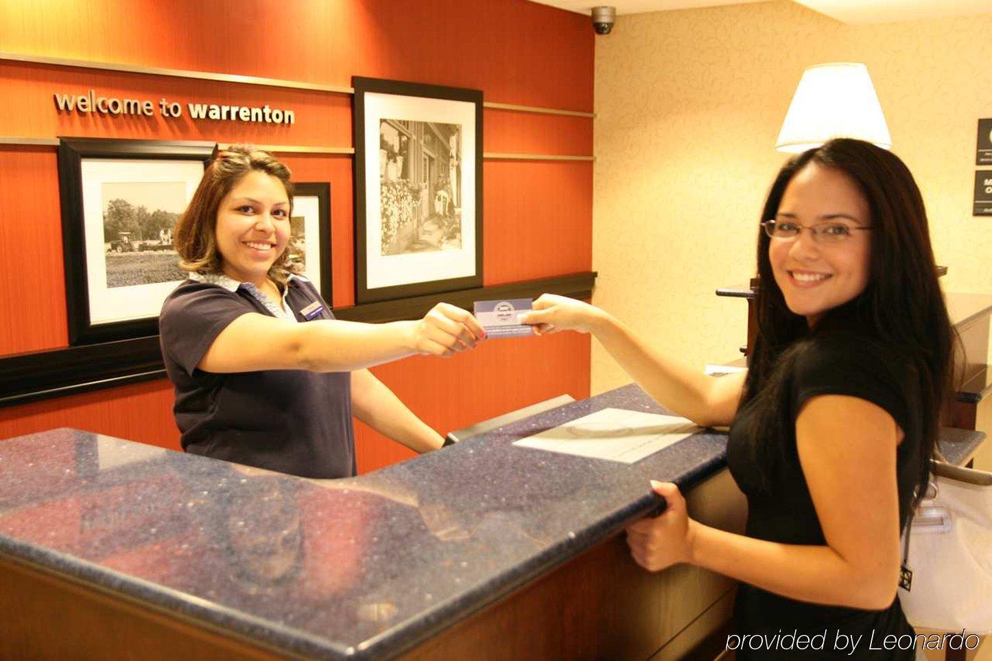 Hampton Inn Warrenton, Va Interior photo